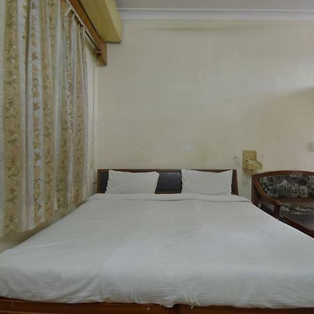 Spot On 47388 Dutta Guest House Bharatpur Exterior foto